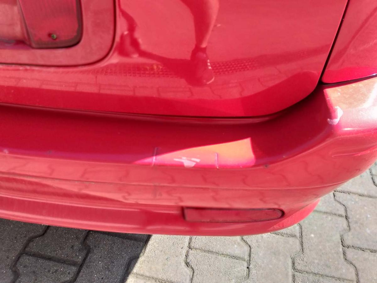 Toyota Corolla E11 original Stoßstange Stossfänger hinten Kombi Bj.2000